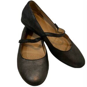 Dansko Lilly graphite metallic leather Mary Janes size 39 (US 8.5) EUC